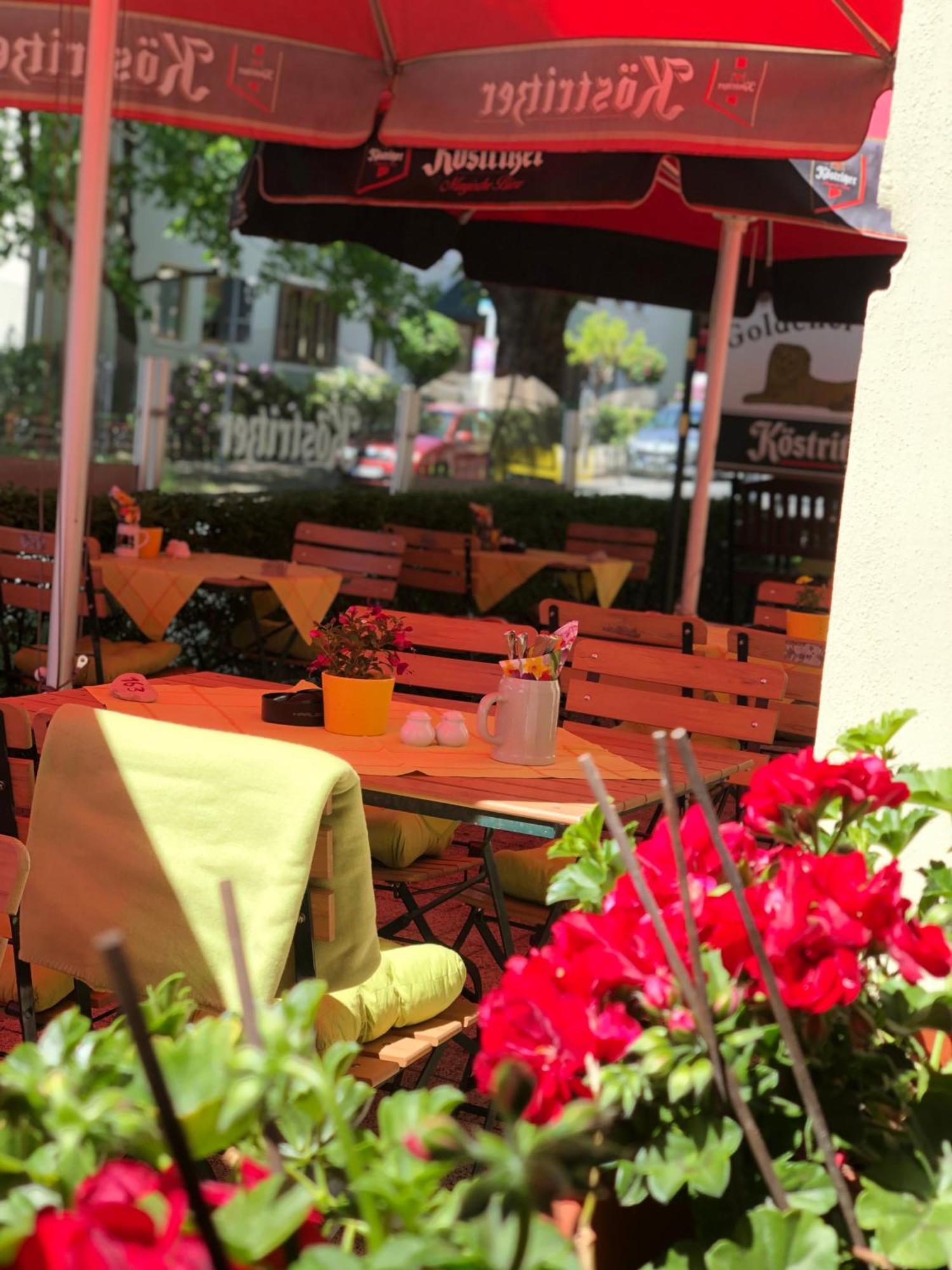 Traditionsgasthaus Goldener Loewe Riesa Restaurant & Pension ภายนอก รูปภาพ